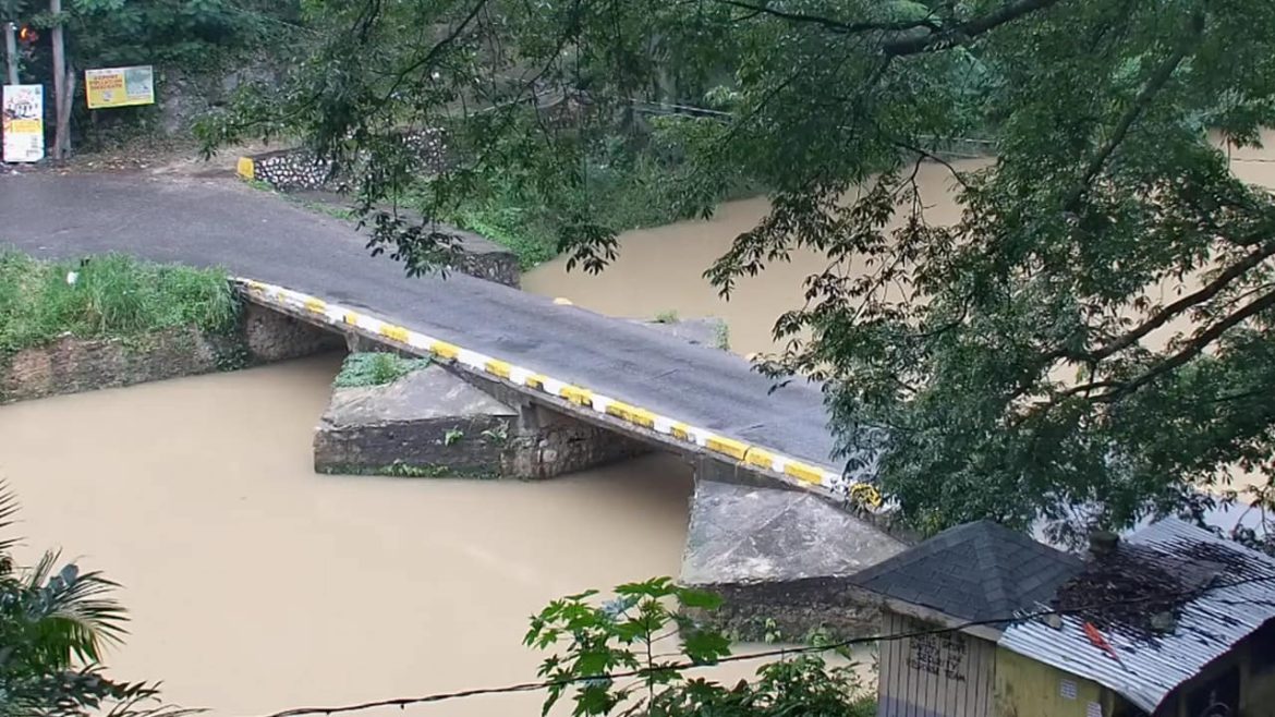 Flat Bridge | St. Catherine