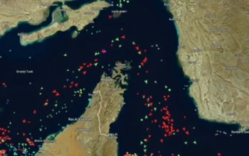 Radar of ships entering and exiting the Strait of Hormuz